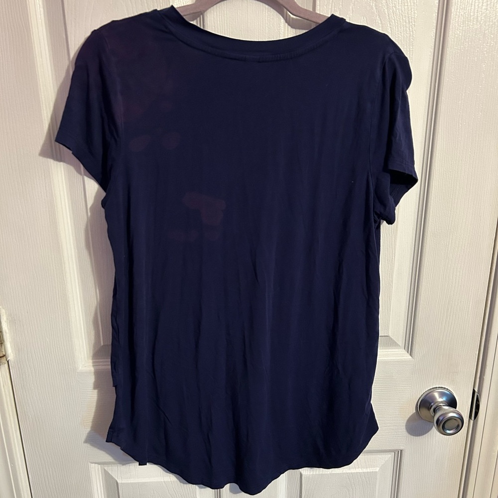 Small navy Latched Mama nursing tee - Picture 3 of 4